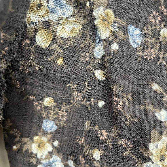 Persons cottage core floral lace detail button down shirt blouse - Picture 11 of 11